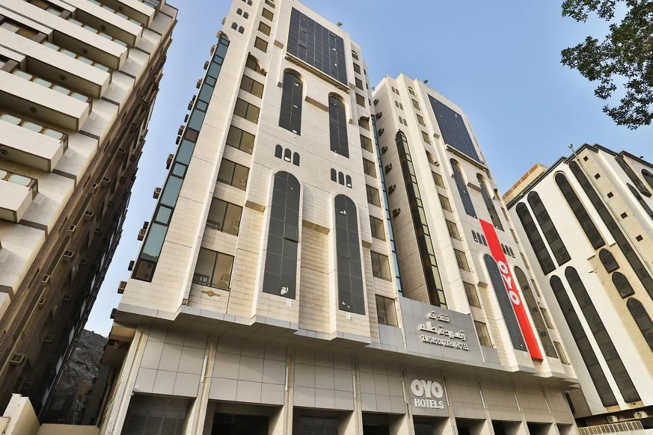 Oyo 384 Zumordat Taha Hotel Mecca Saudi Arabia
