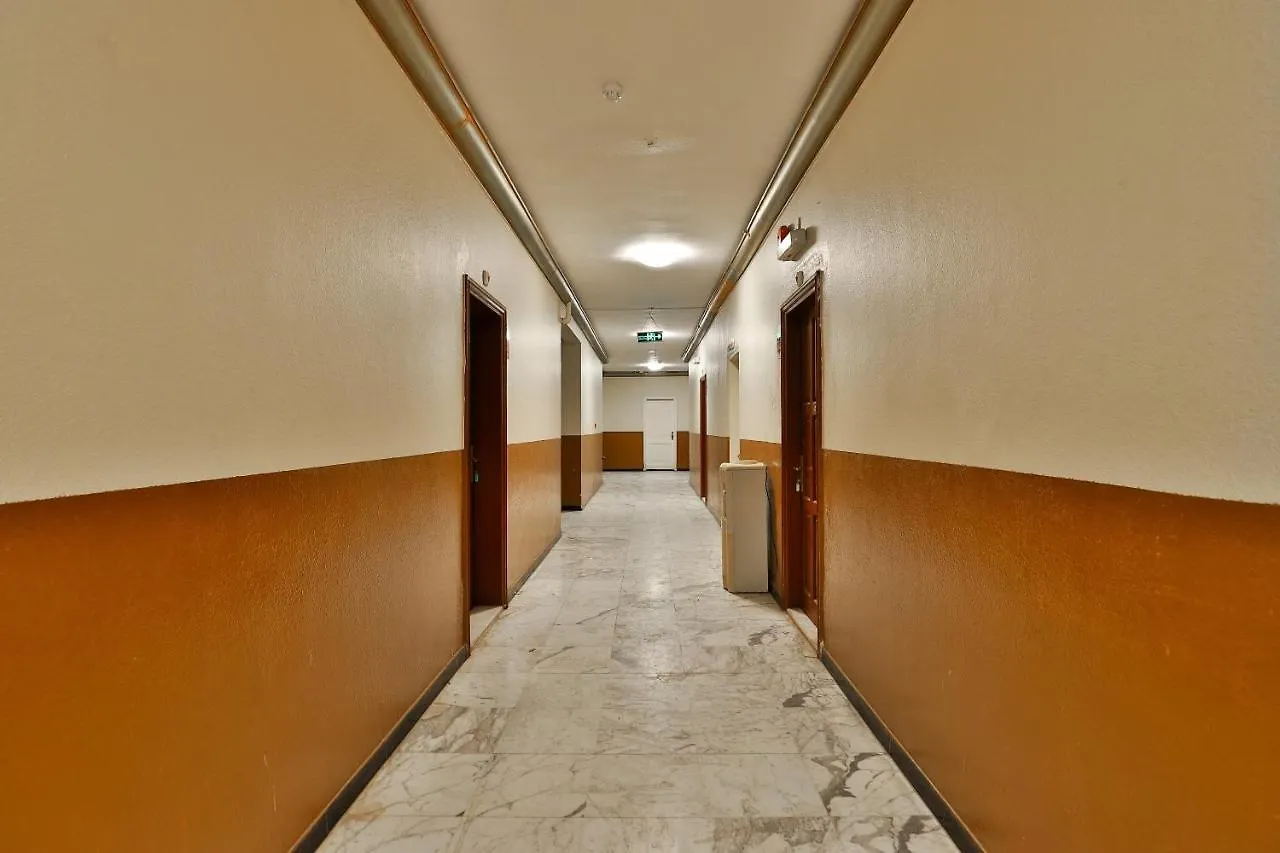 Oyo 384 Zumordat Taha Hotel Mecca Arab Saudi
